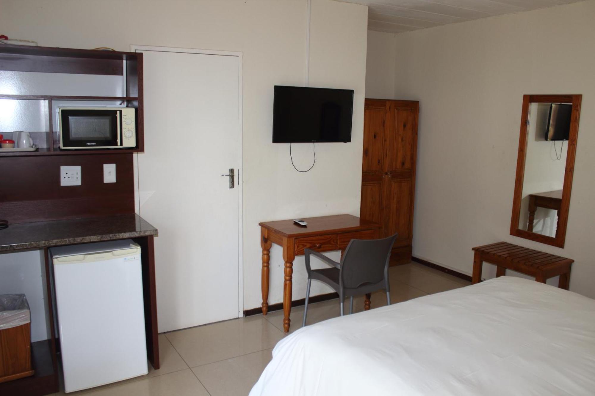 Purple Olive Guest House Pretoria Bagian luar foto