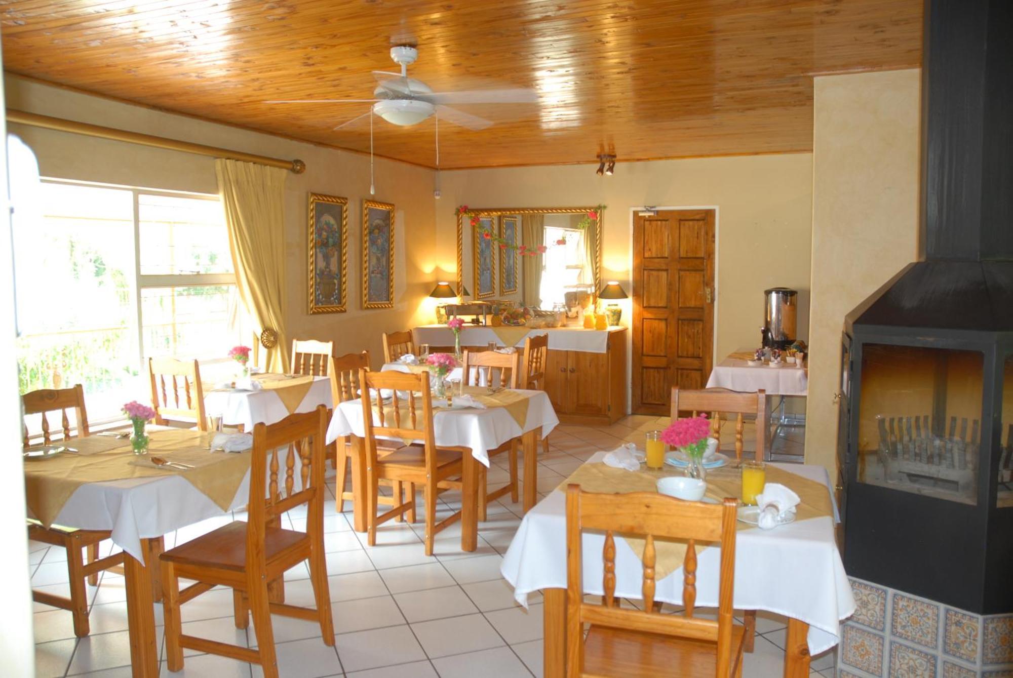 Purple Olive Guest House Pretoria Bagian luar foto