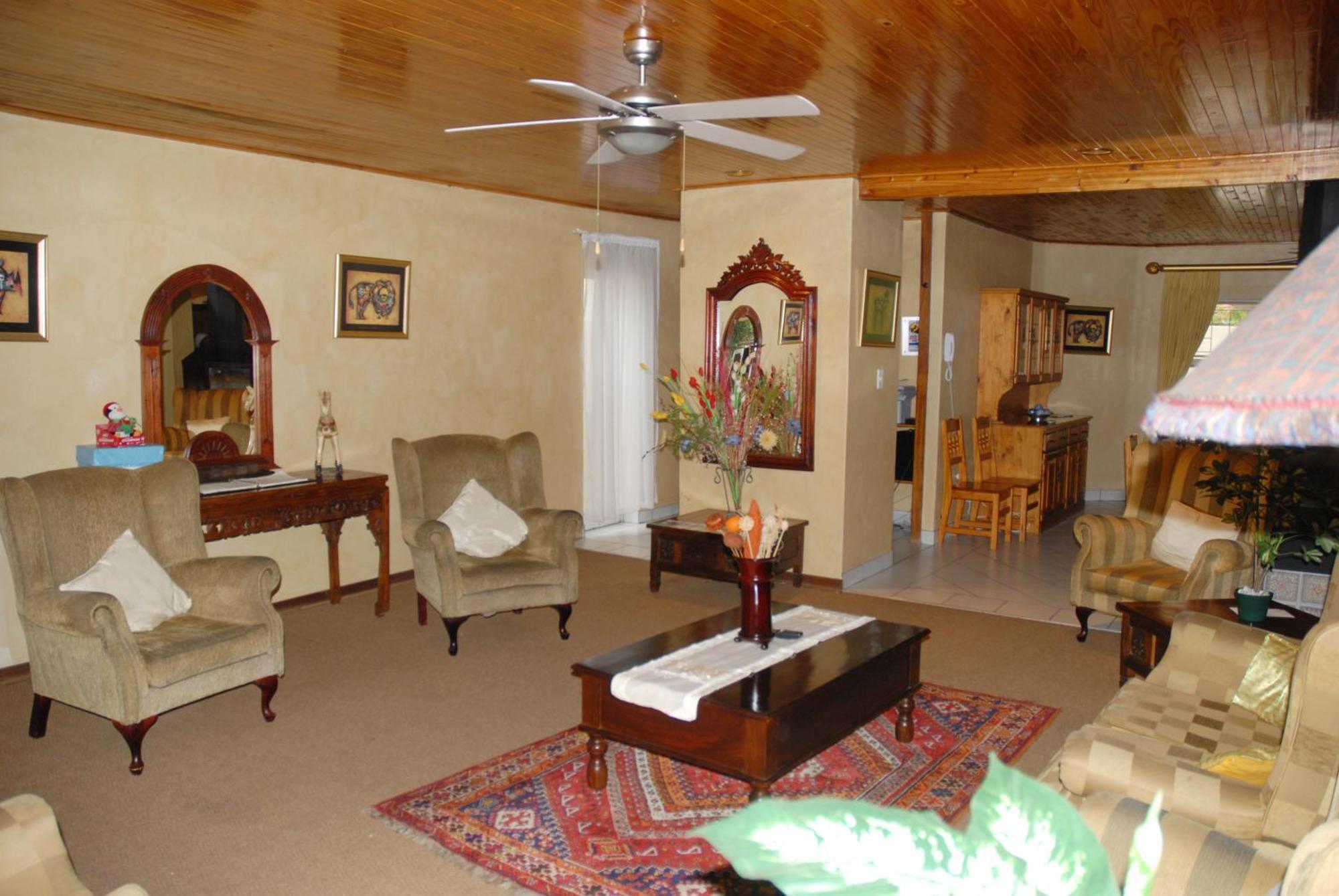Purple Olive Guest House Pretoria Bagian luar foto