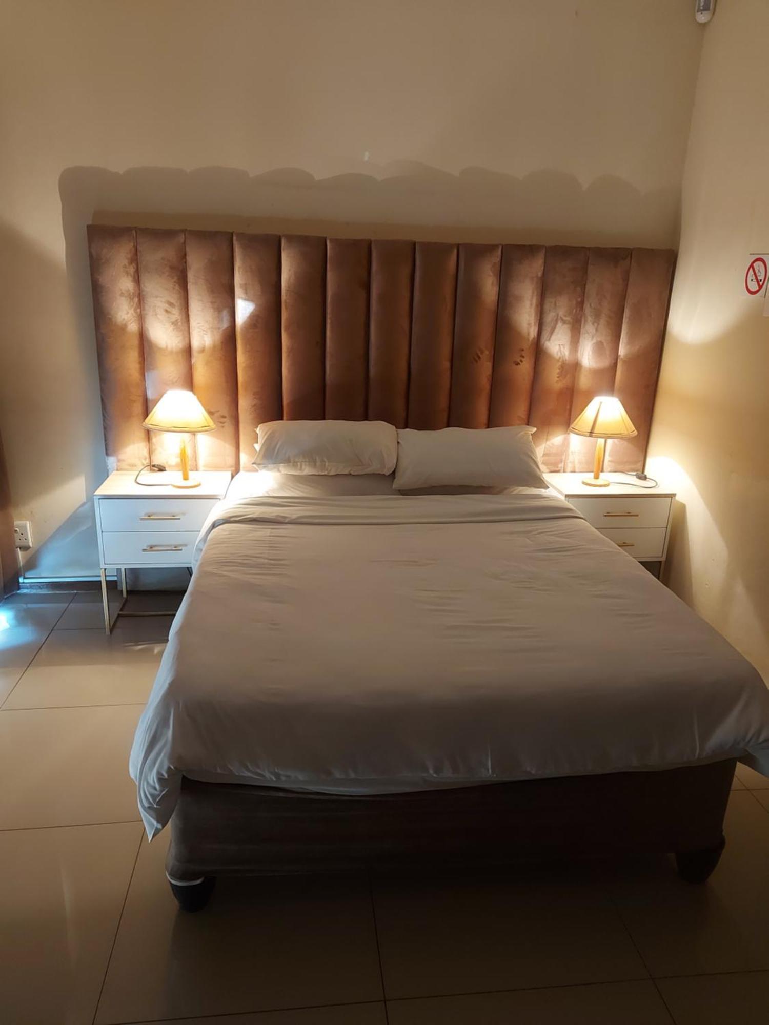 Purple Olive Guest House Pretoria Bagian luar foto